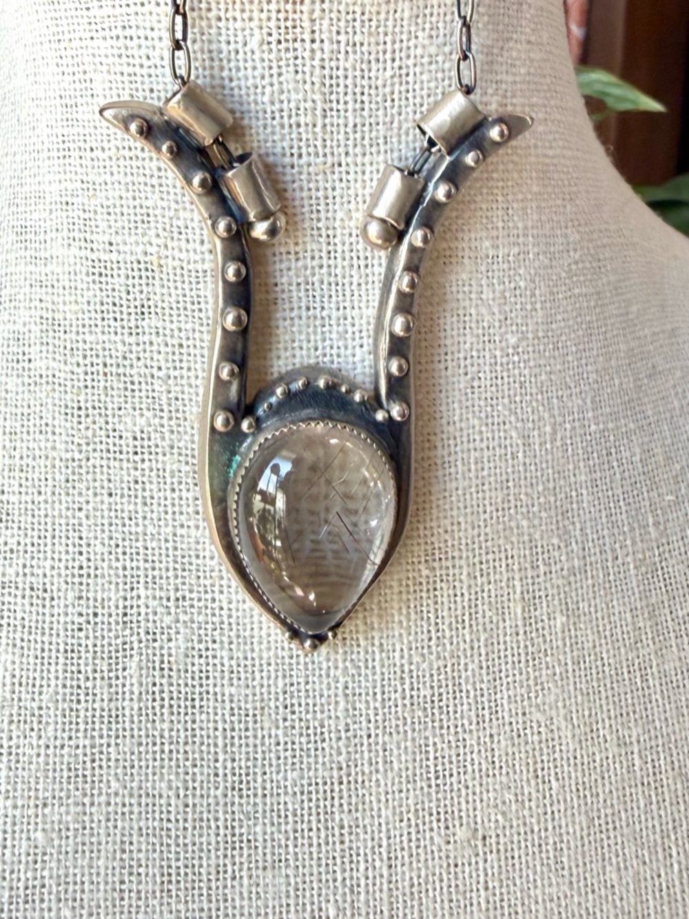 Acid Queen "Dejah" Necklace with Rutilated Quartz - Picture 8 of 11